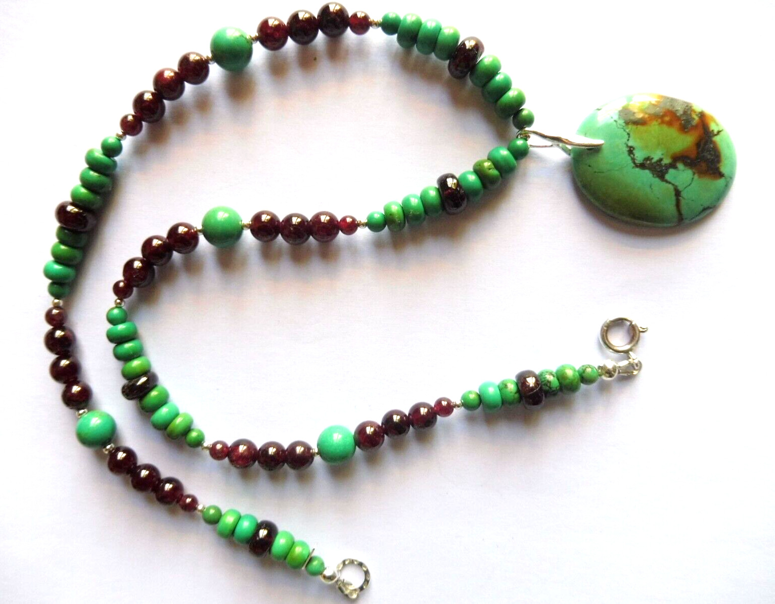Collier en Turquoise du Tibet et Grenat 46cm en Argent Massif