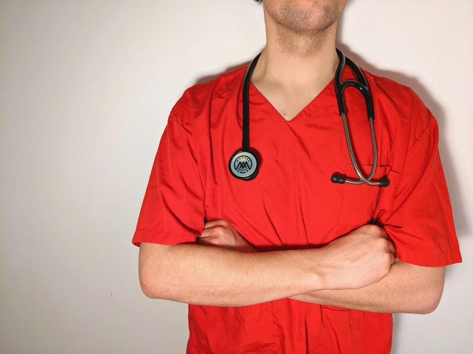 Brand new Master stethoscope for cardiology in black similar to littmann - Image 4 of 4