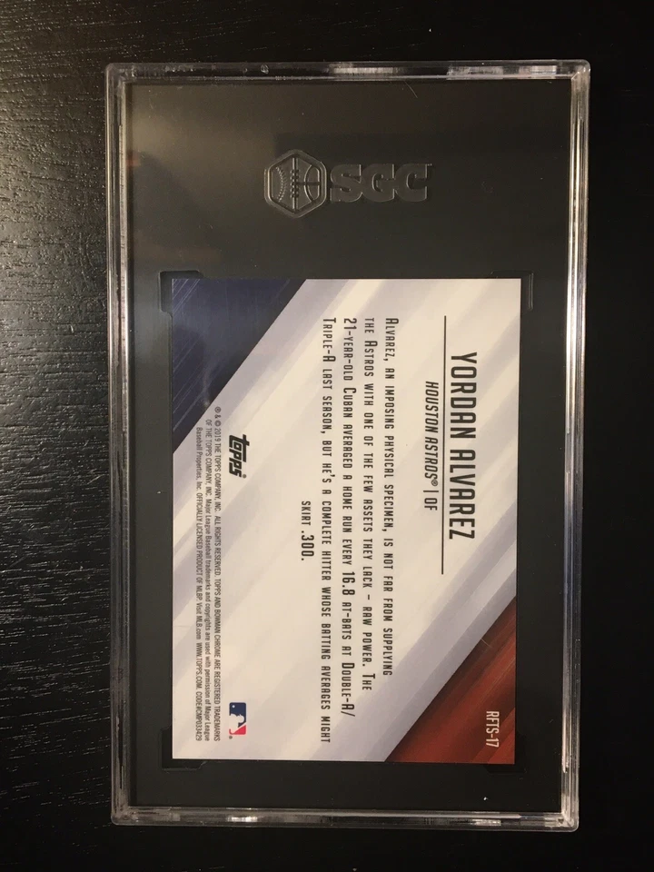 68/99 SGC 10 YORDAN ALVAREZ 2019 Bowman Chrome Ready for the Show RARE GREEN - Image 2 of 4