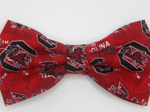 Gamecock Bow tie (Allover) South Carolina / USC / College / Pre-tied Bow tie
