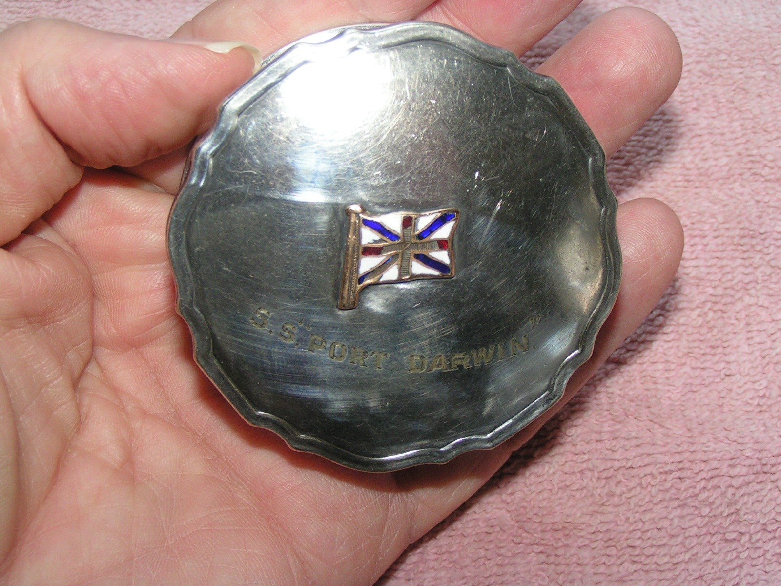 SS Port Darwin Steamship Silver Plate Covered Makeup, Jewelry, Snuff, Chew Box