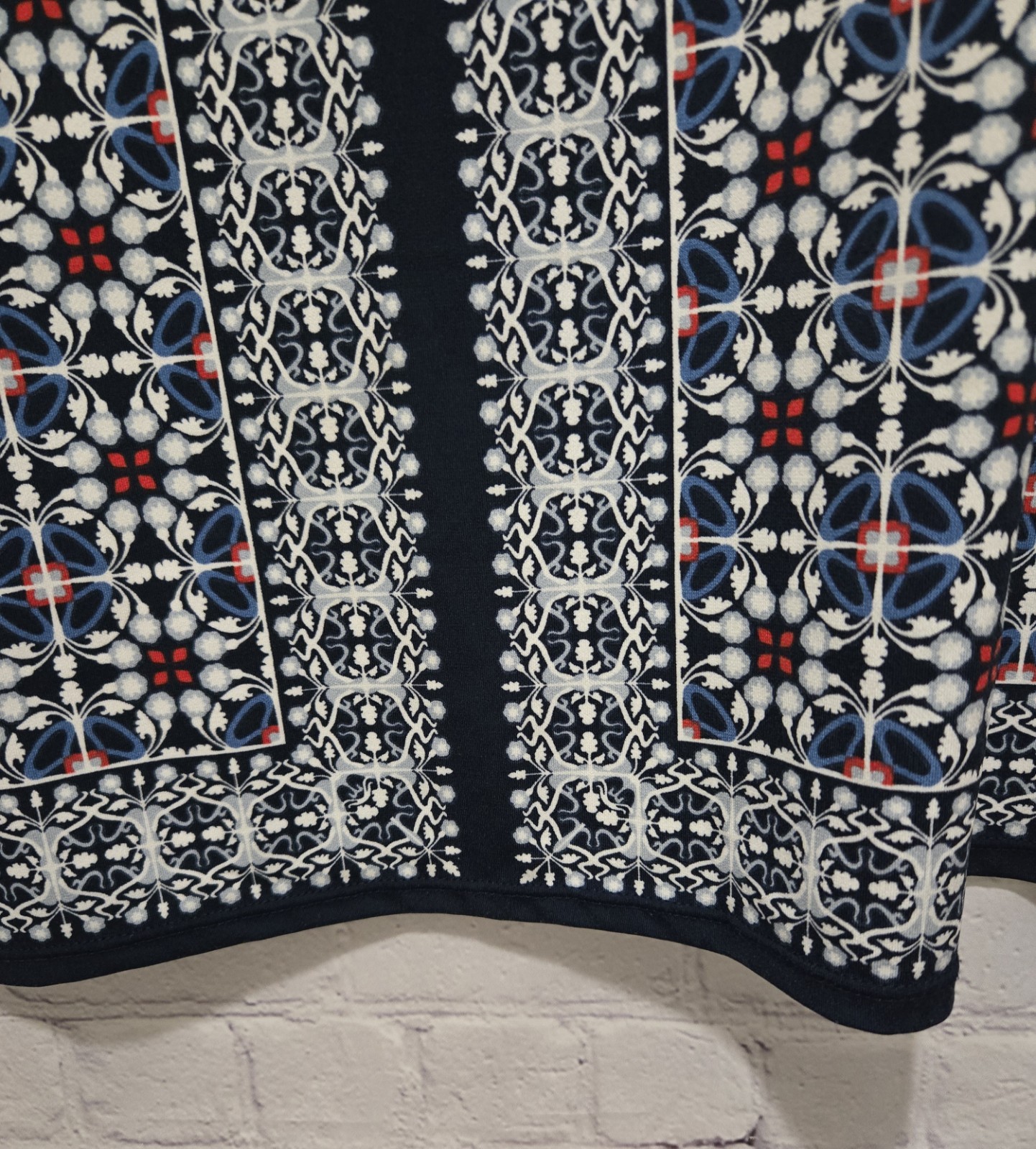 Max Studio Navy White Red Pattern Stretch Sleevel… - image 4