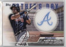 2023 Topps Series 2 Father's Day Commemorative Team Austin Riley Patch uk2