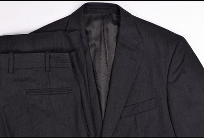 Tom James Super 120s Charcoal Herringbone Wool Suit 40 R Pleated Pants 34x32