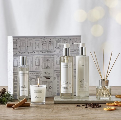 The White Company - Treat Someone Special - Health & Beauty Items - Picture 84 of 123