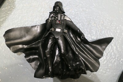Figurine Dark Vador Grandeur Nature - 122 Cm - Star Wars - Occasion Bon état