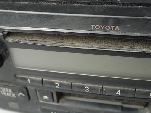 2003 - 2005 Toyota Rav 4 Radio Audio Cassette Cd Player Receiver Wo Code Oem - Picture 3 of 9