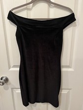 Urban Outfitters Off the Shoulder Black Velvet Bodycon Mini Dress Women’s Sz M