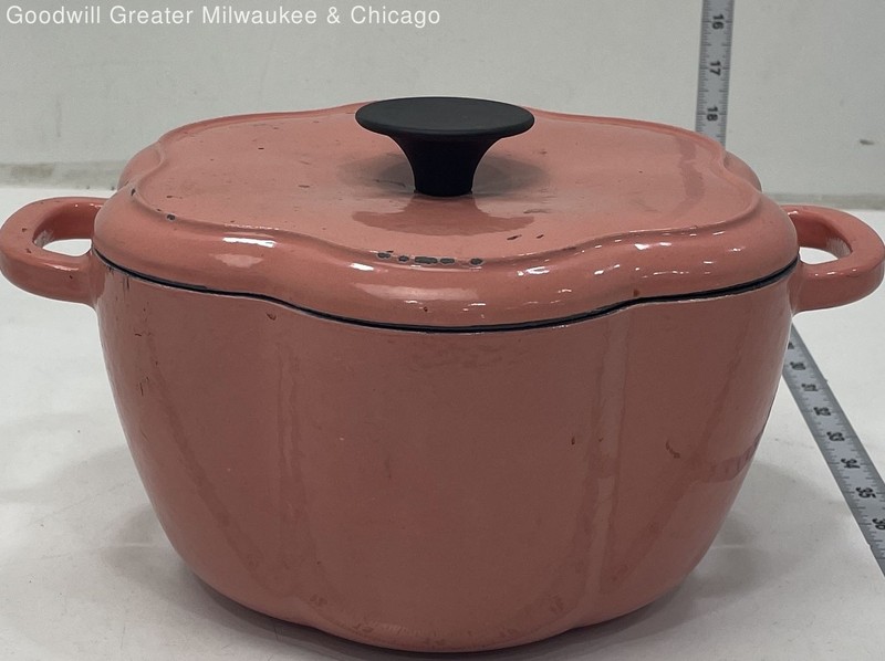 Pioneer Woman Pink Scalloped Ceramic Dutch Oven Pot With Lid Cookware 8 6