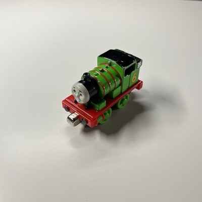 Thomas & Friends Take N Play Holiday Percy 6 Diecast Metal Train 2009 Along