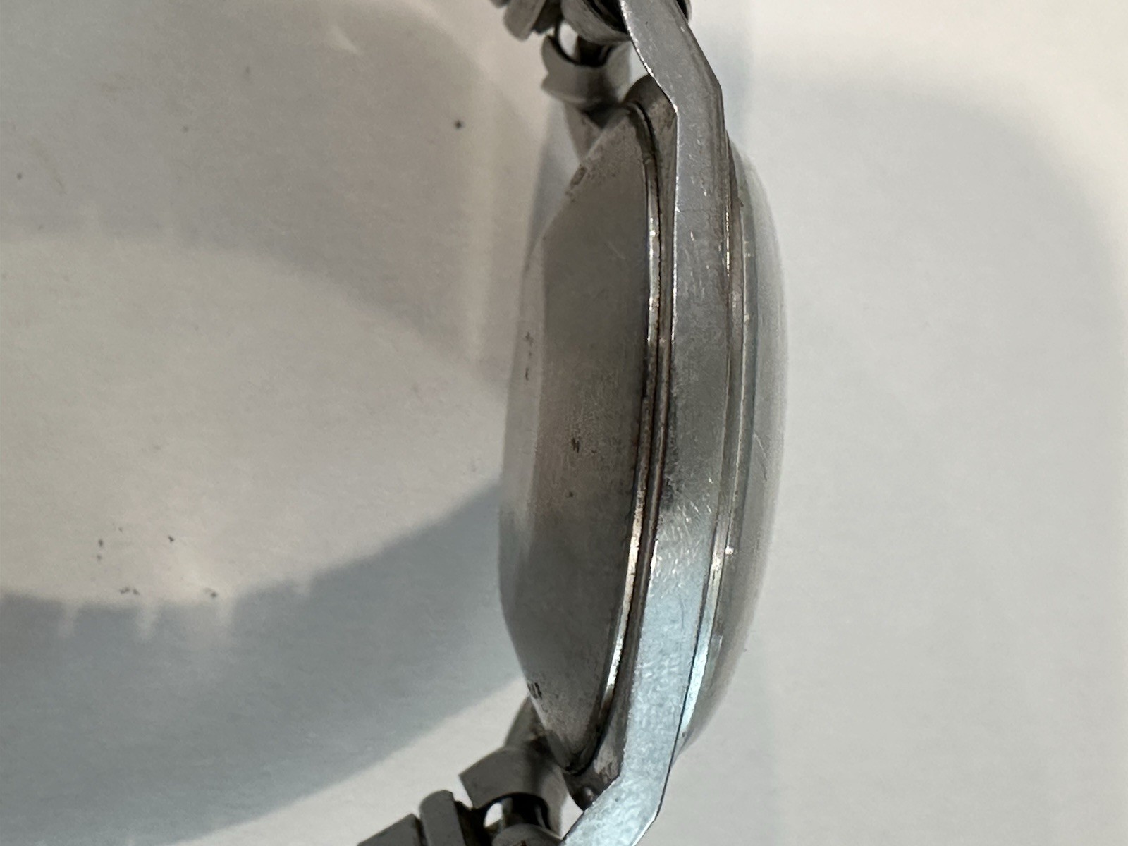 Previously OwnedVintage Hamilton Automatic "Datel… - image 8