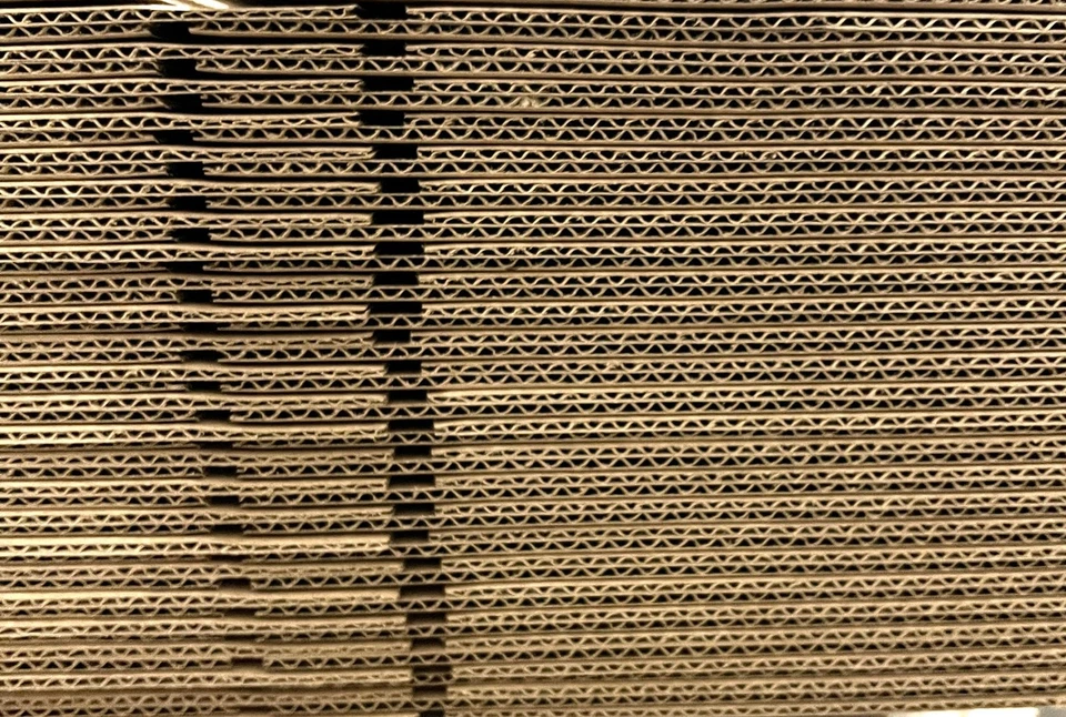 100 cajas de envío de cartón corrugado 8x6x4 caja de embalaje de correo Kraft Foto 2 de 4