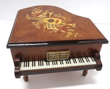 Large Wooden Grand Piano Music Box with Musical Instrument Design