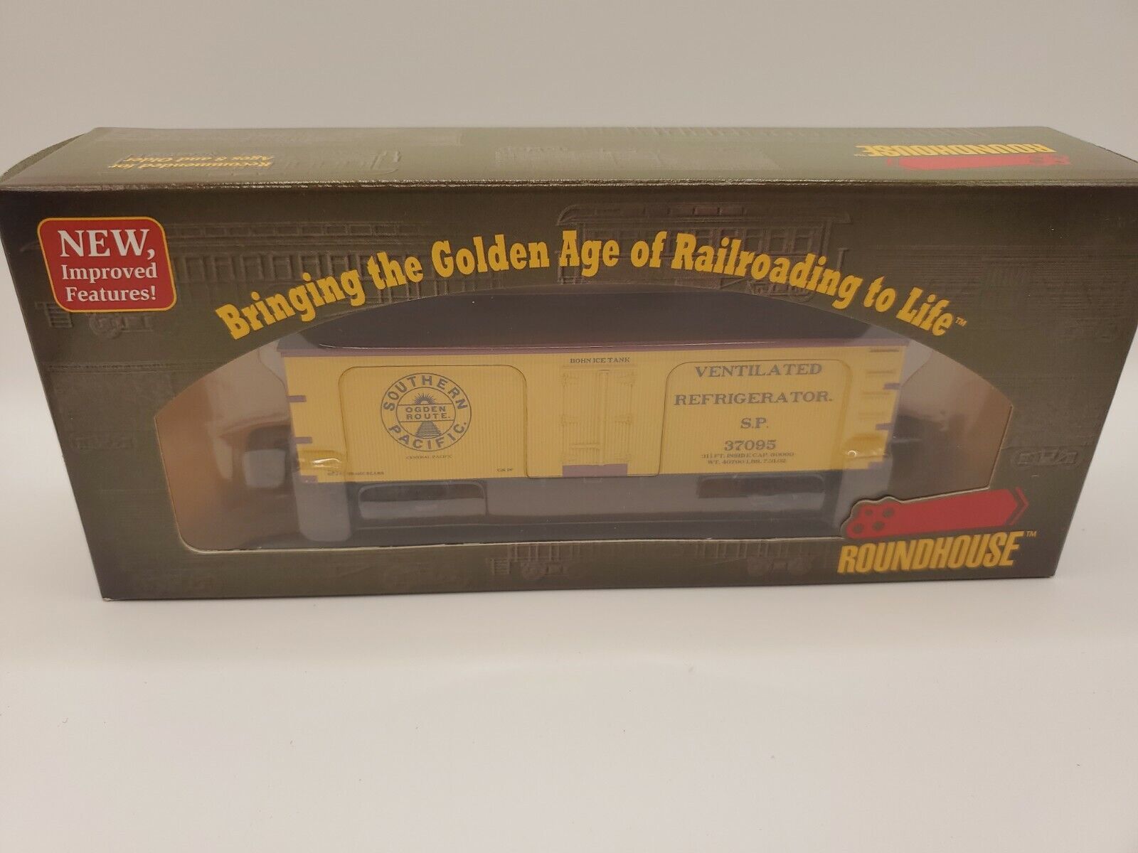 Roundhouse 84120 HO Scale Southern Pacific 36' Wood Reefer #37095 NIB