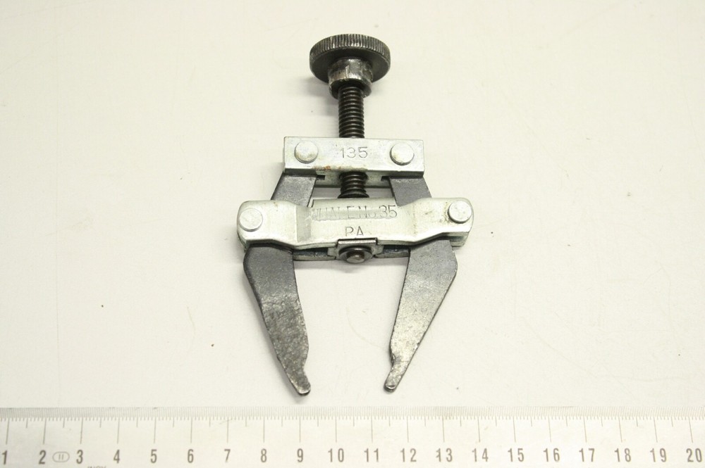 Whale 135 No 35 Heavy Duty Chain Puller for Secure Lifting
