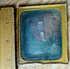 DAG OF YOUNG MAN WITH BOW TIE - 1/6TH PLATE