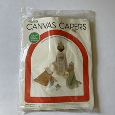 Leisure Arts 1982 Plastic Canvas Capers Three Kings Christmas Nativity Kit 433