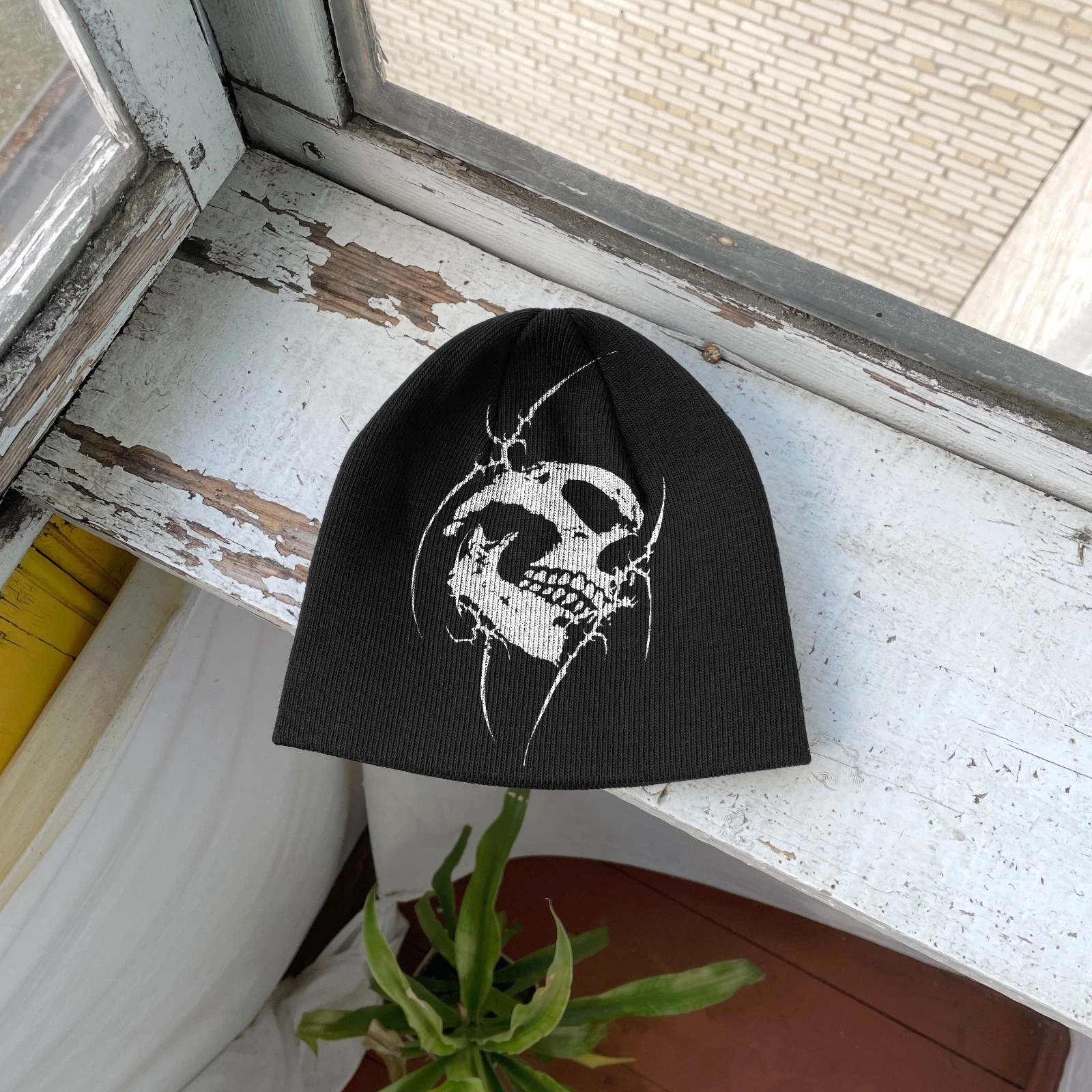 Cyber Goth Thorn Skull Beanie Hat – Hardcore Punk Metal Grunge Streetwear