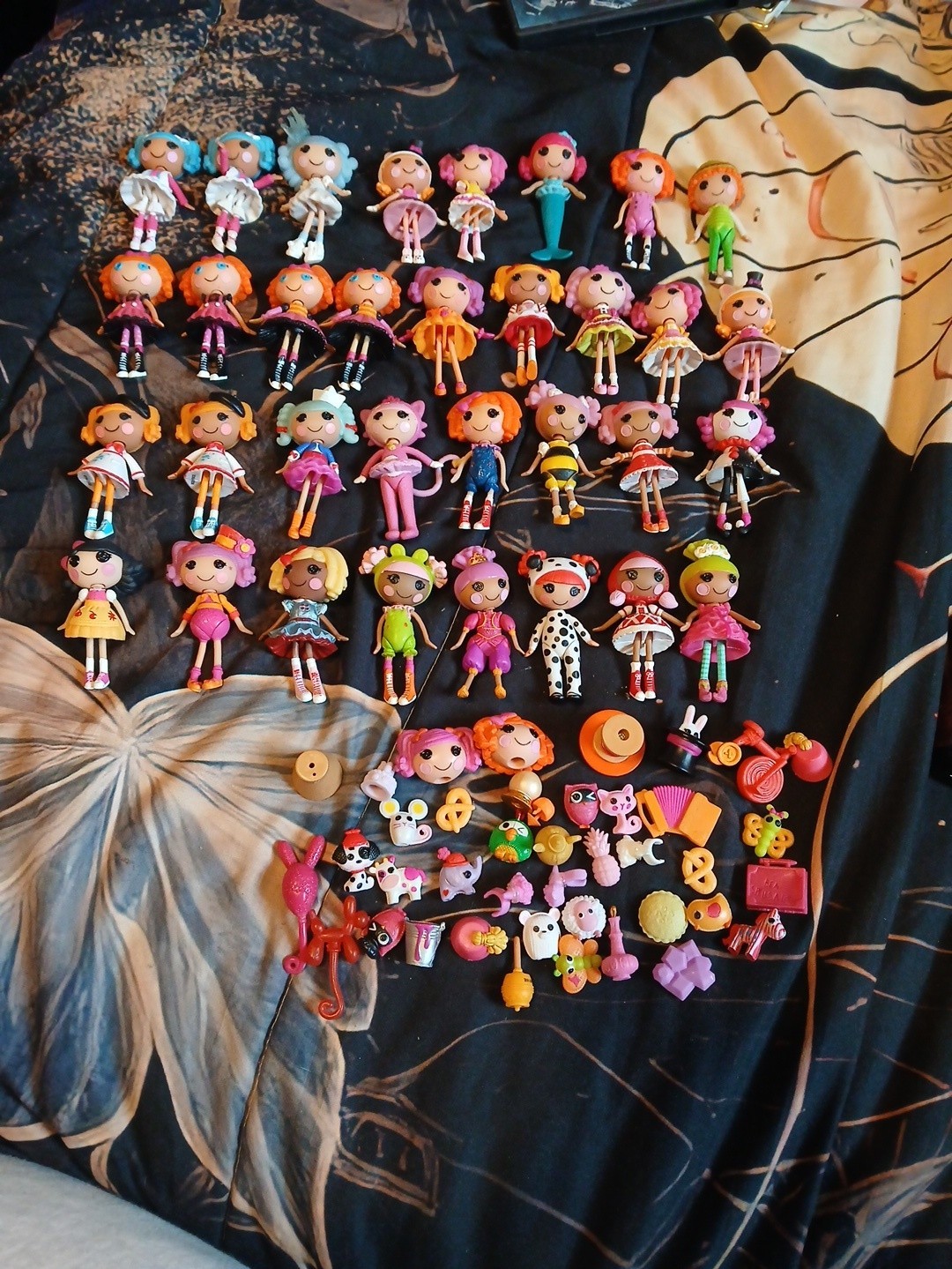 Lalaloopsy LOT Mini 3" Dolls And Accessories