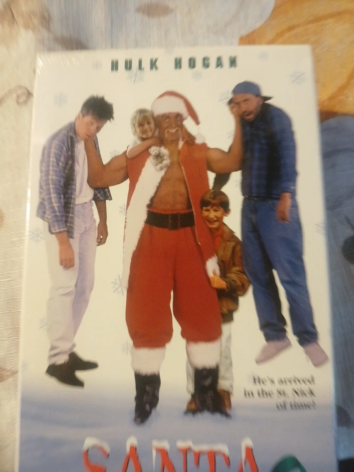 Santa with Muscles 1997 VHS Hulk Hogan Sealed - Image 2 of 4