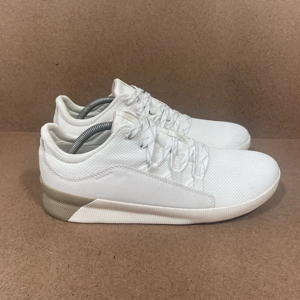 Zapatilla deportiva Sorel Out And About de malla blanca, para mujer talla 12. #3 Foto 3 de 4