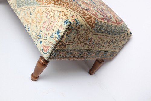 Coffe table Cover with handmade rug,Upholstery Ottoman Stool Bench Furnitures - Picture 5 of 10