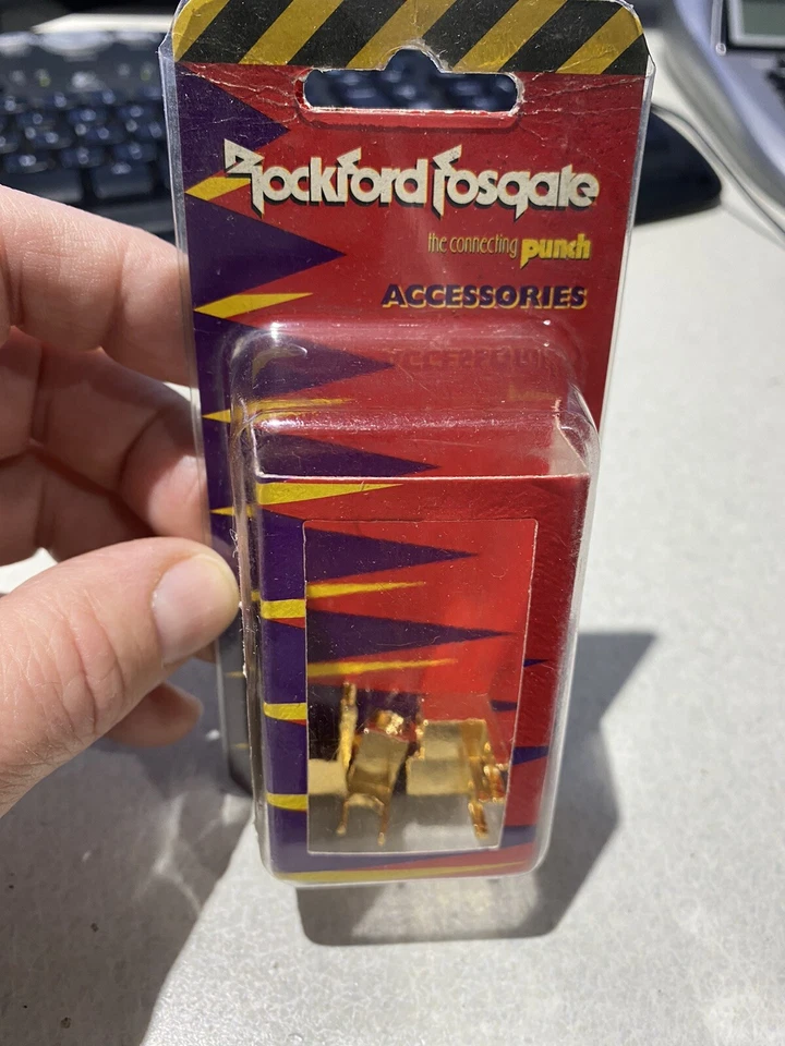 Rockford Fosgate Rp6210 8 Awg Allen Screw Mounted Gold Plated Fork Terminals (4) - Image 2 of 4