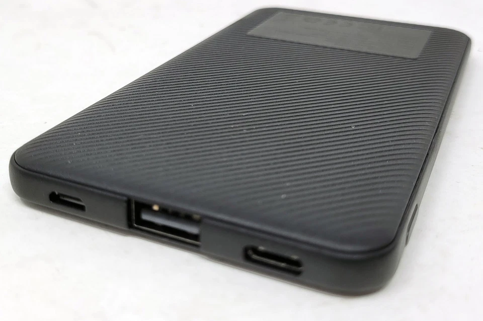 Carregador portátil Energizer MAX 5.000mAh ultrafino banco de potência de alta velocidade UE5044 - Imagem 4 de 4