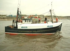 Photo 6x4 Trawler departing Kilkeel (2of6) Riverside See [[1141805]].  Al c2009