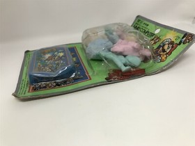 Super Mario Bros. Nintendo Family Computer Nes Keshi Figures & Cards VERY RARE *