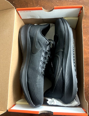 Nike Air Zoom Pegasus 39 Men's Size 11 Black New in Box