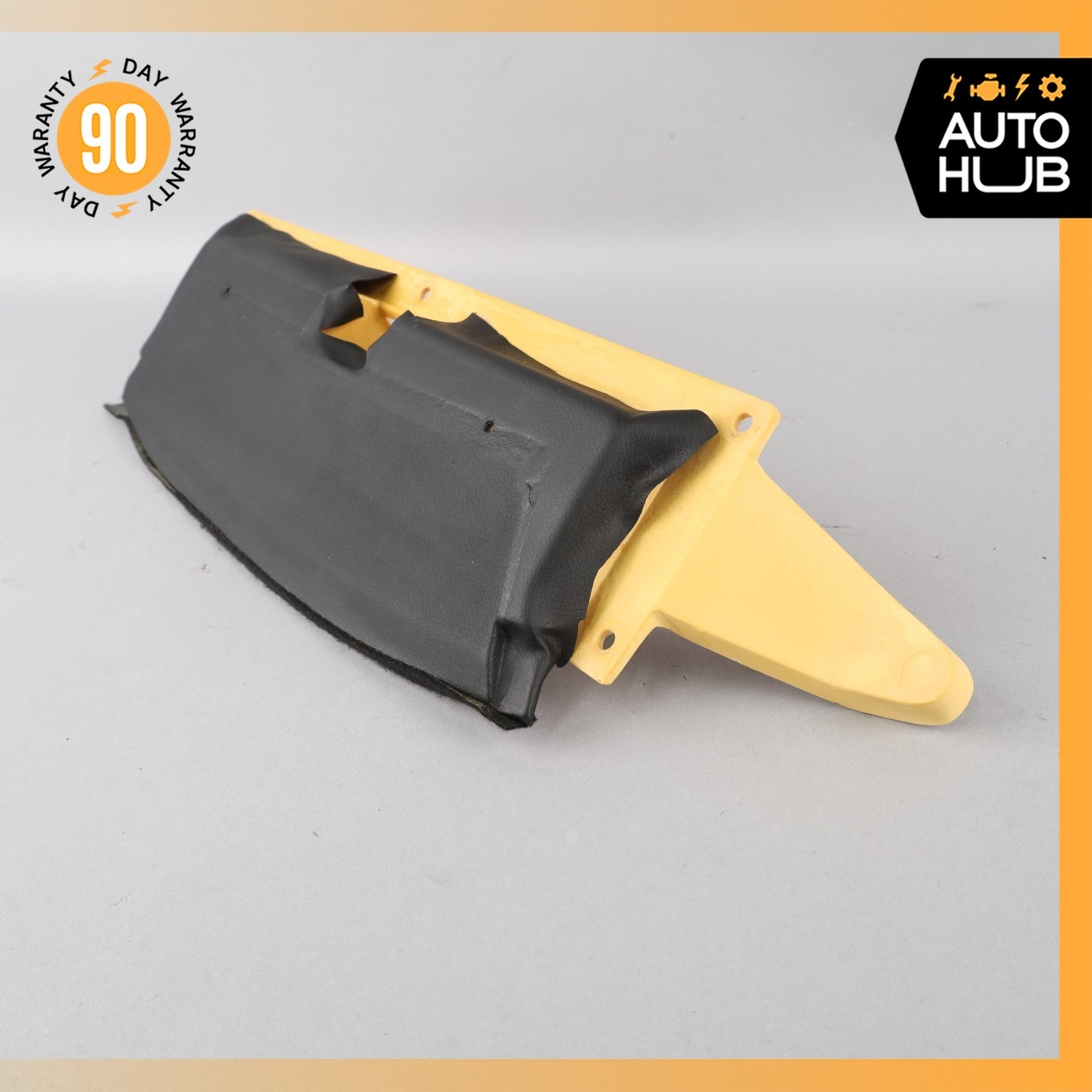 Maserati 4200 GT 2002-2007 Center brake light P/N 388300705