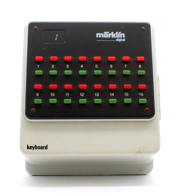 Märklin Spur ''Multi'' 6040 Tastatur für digitales Steuergerät