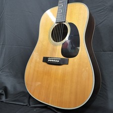 Martin D-28 Dreadnought Spruce with Semi hard case 2007 Acoustic Guitar