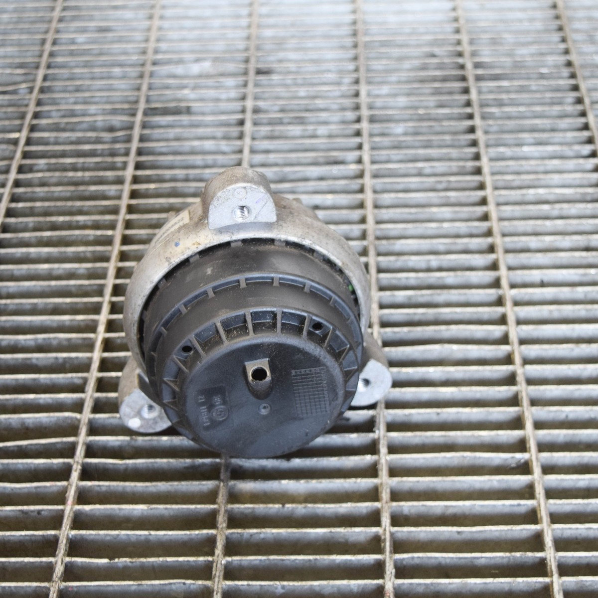 BMW 5 F10 Right Engine Mount 6780264 F045008822 2.0 Diesel 135kw  