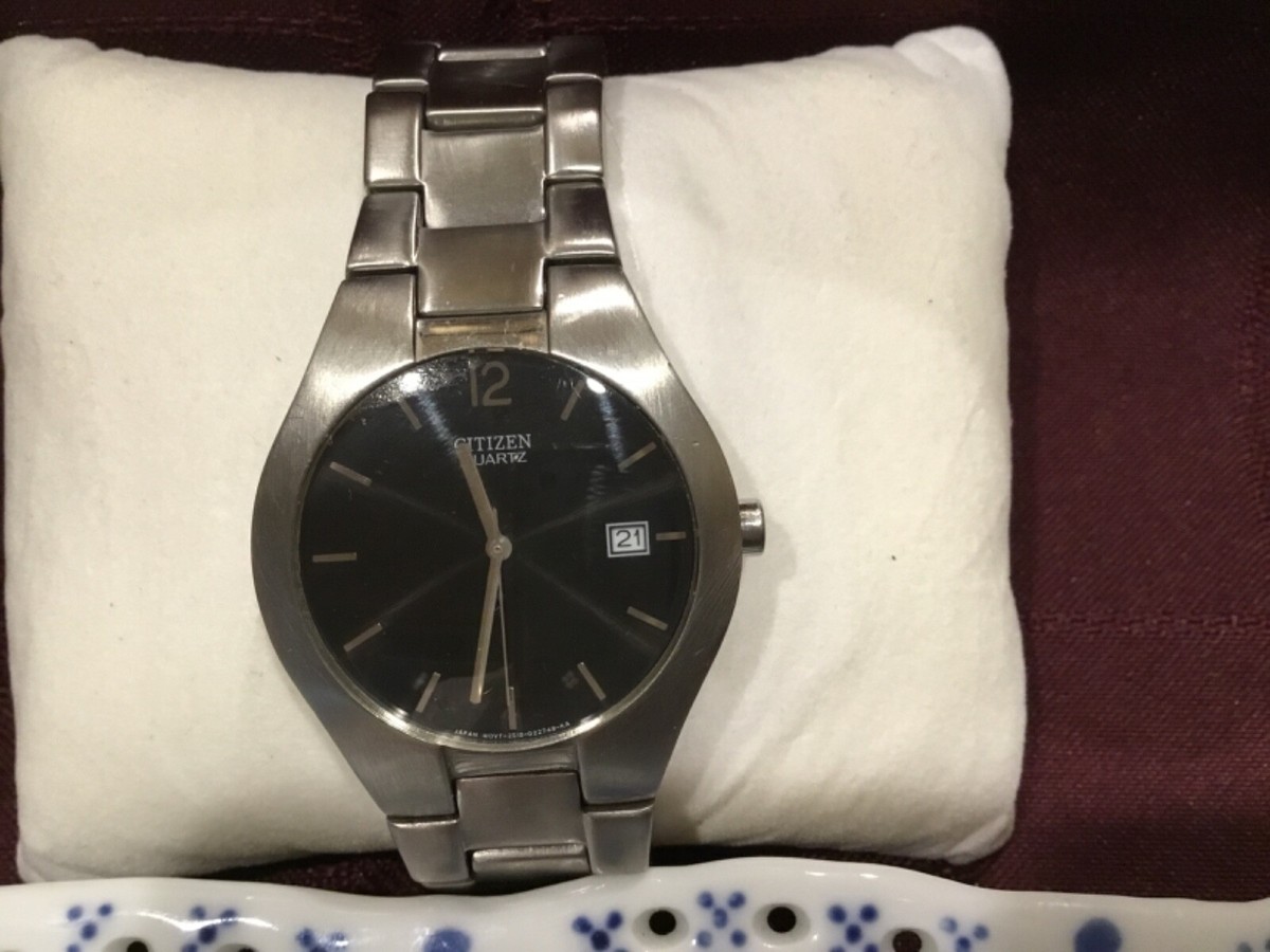 Vintage Citizen Stainless Steel Silver Quartz Date Watch 2510