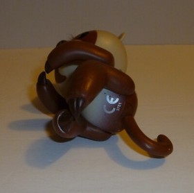 Sloth fingerlings toy Interactive WowWee animal finger pet works