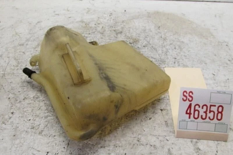 Depósito de refrigerante 190E 1993 Mercedes motor radiador desbordamiento tanque botella solamente Foto 3 de 4