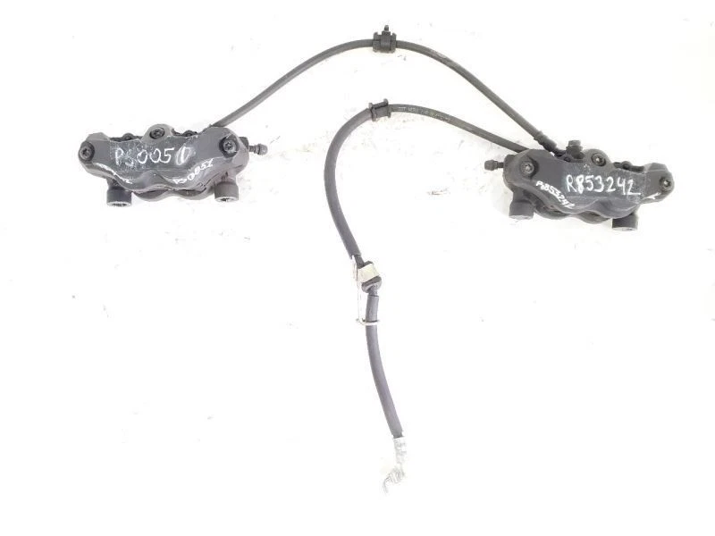 Front Calipers R 59100-41G30-999, L 59300-41G30-999 OEM 08 09 11 12 Suzuki - Image 3 of 4