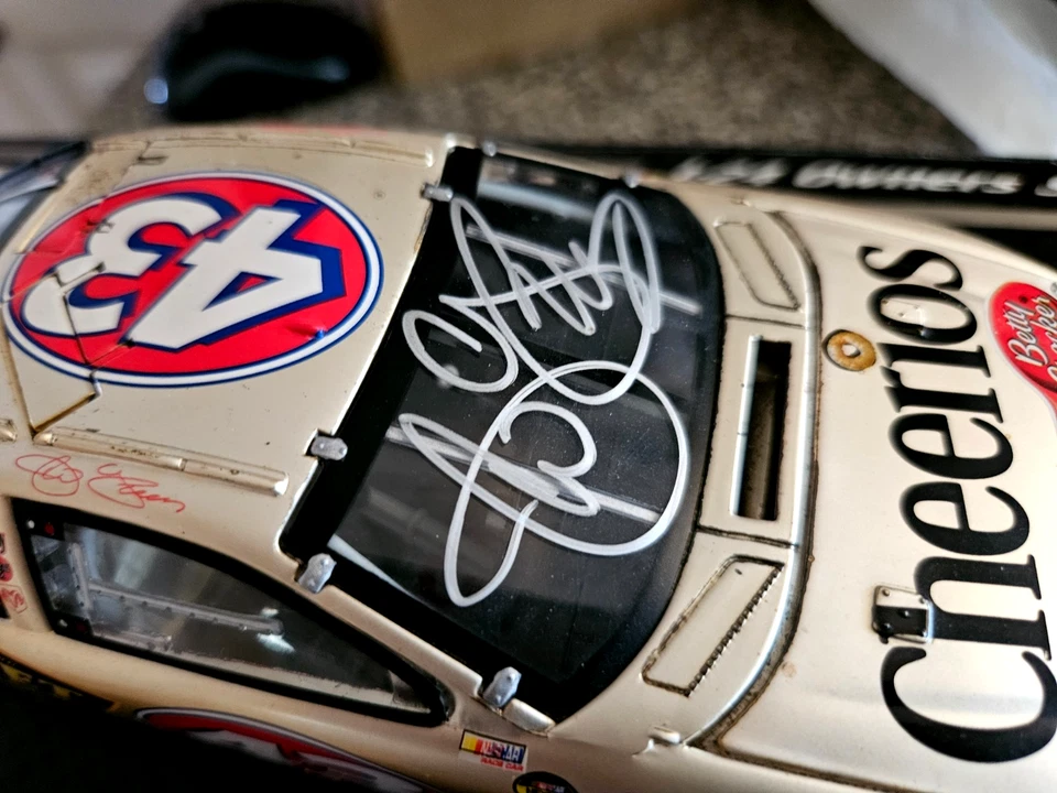 2004 Jeff Green Cheerios Betty Crocker #43 Autograph 1/24 Team Caliber - Image 2 of 4