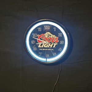 Coors Light Beer Lighted Plasma Motion Round Wall Battery Clock Sign 11 3/4"