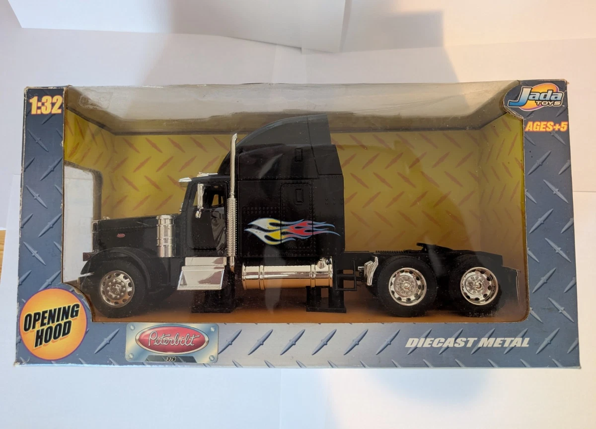 Preços baixos em Peterbilt 1:32 Escala Jada Toys Veículos de