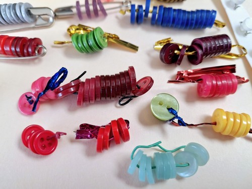 30 TINY BUTTONS~MATCHED SETS~CARD & LOOSE U-PICK I-PICK COLOR STYLE SEE DETAILS - Picture 23 of 24