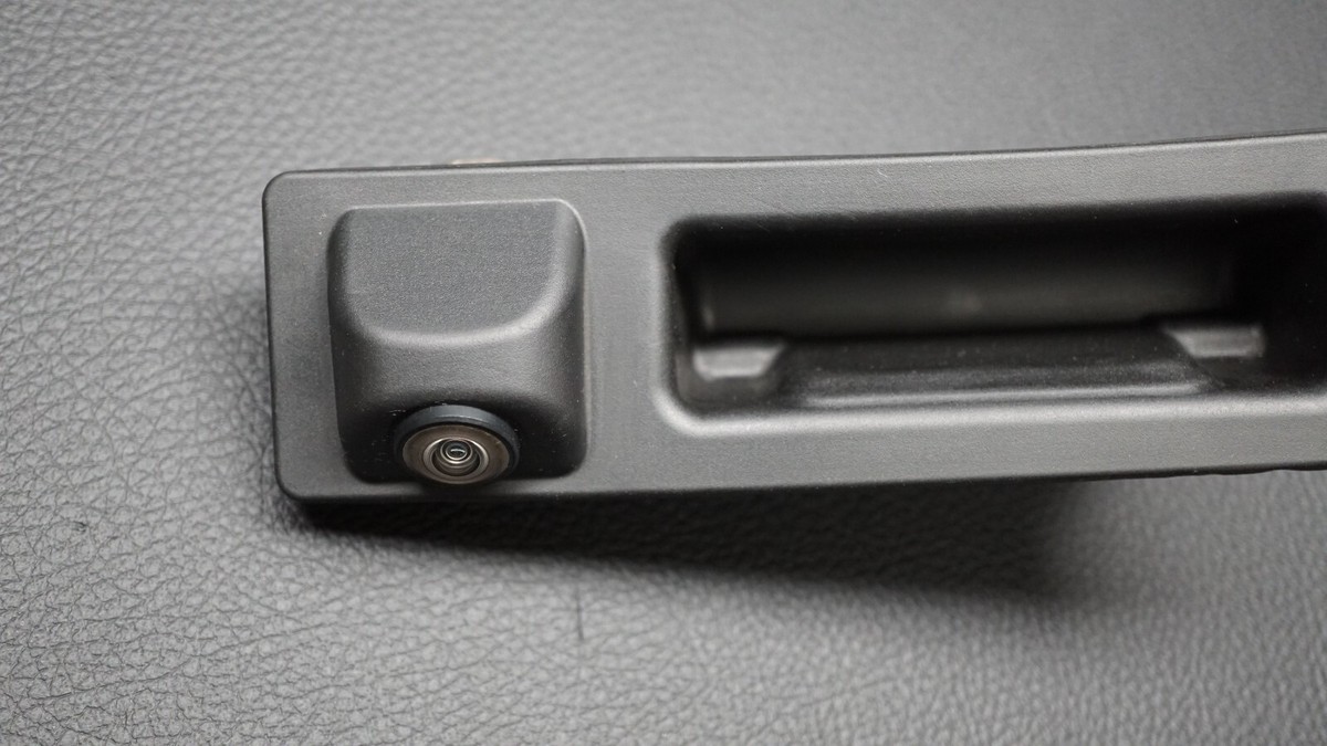 GENUINE BMW X1 X3 X4 X5 X6 F15 F16 F-SERIES REAR CAMERA RVC  