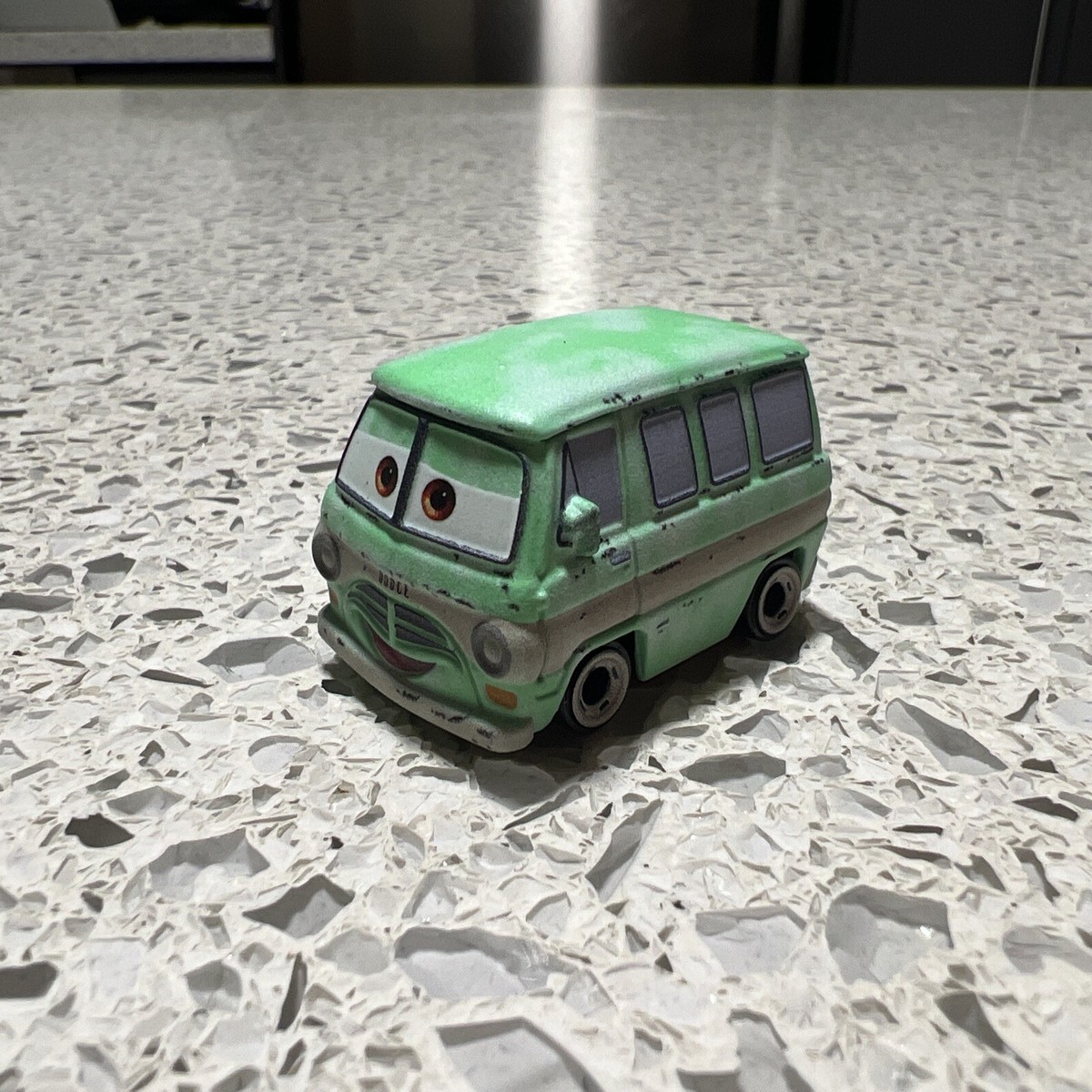 ク*ン様 DUSTY RUSTY ラスティ　ダスティ マックィーン カーズ ミニ MINI RACERS 3-PACK 2022 ラスティ・ラスティーズ / ダスティ