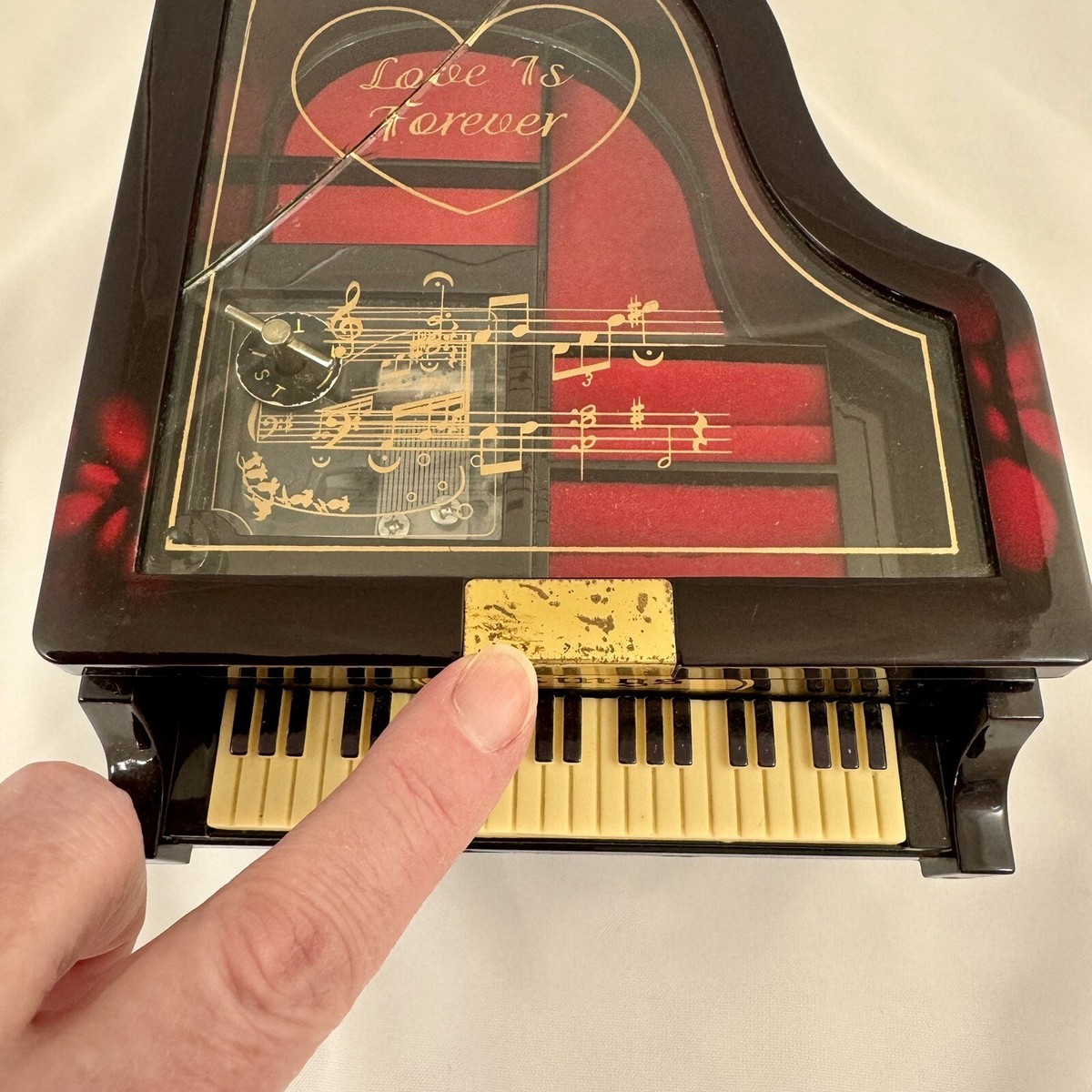 Kings Piano Music Box Jewelry Box with Dancing | Proxibid Vintage Kings Piano Musical Jewelry Box main image 1