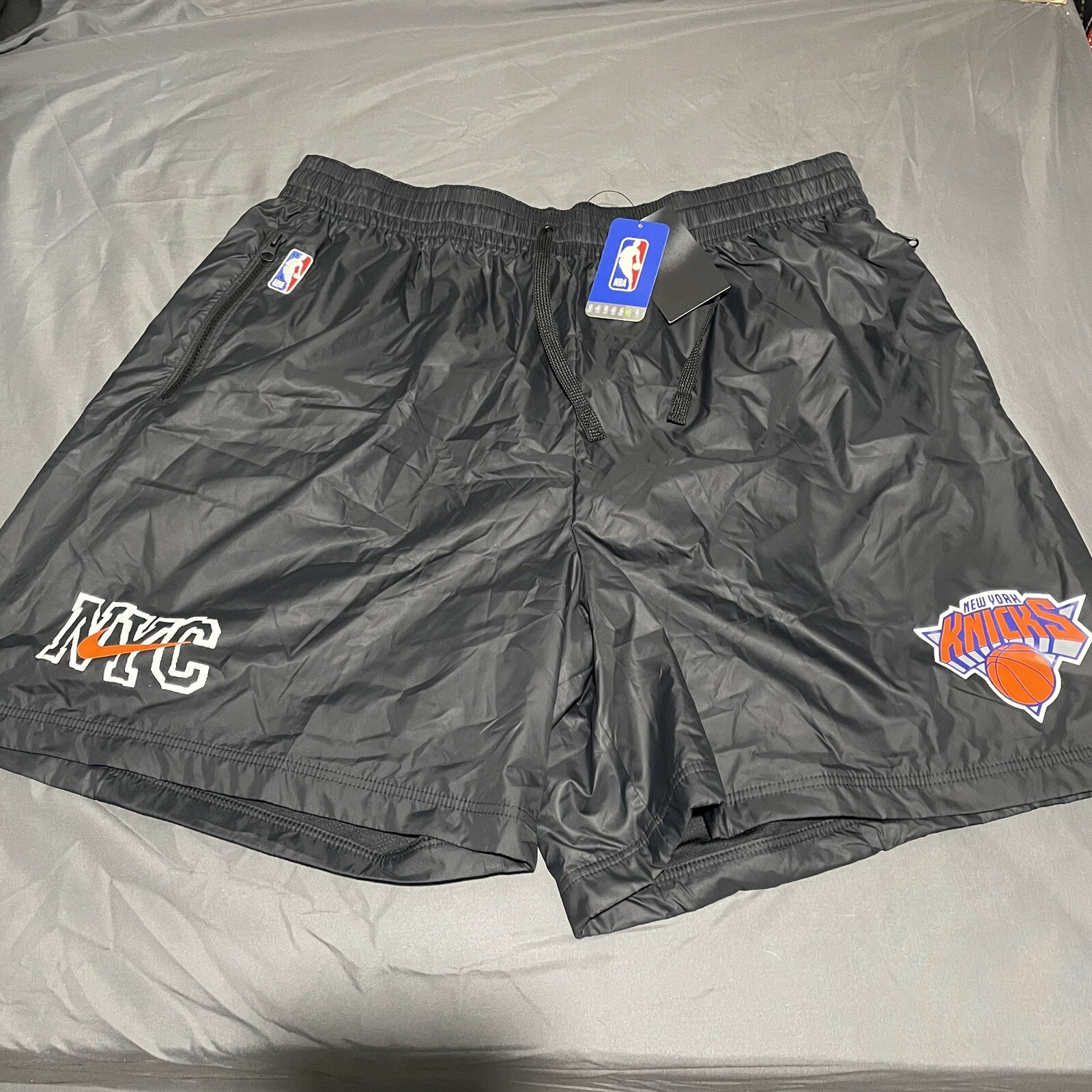 Nike NBA Shorts New York Knicks Men’s 3XL Black Zip Pockets Basketball Sports