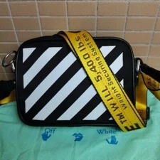OFF WHITE OW Waist Bag Diagonal Cross Bag Commuter Bag Chest Bag ✅