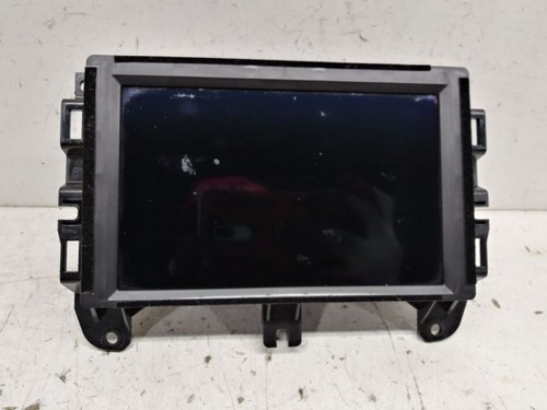 2019 DODGE DURANGO OEM RADIO DISPLAY AND RECEIVER ID 68399233AB 7 INCH 2019-20 - Picture 2 of 12