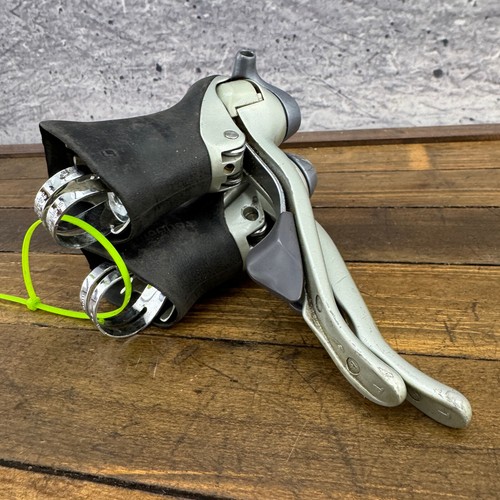 Vintage Shimano 105 ST-1055 Shifter Set Brake 8s Shift Lever STI 8 Speed A5 - Picture 10 of 13